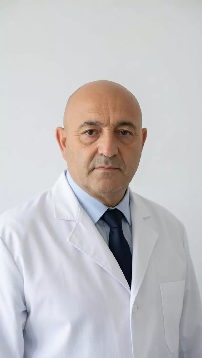 Dr. Lisandro Martín Casasnovas
